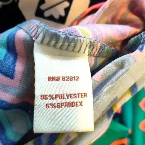 Aryeh Sleeveless V Neck Shift dress in Green/Pink | Size Medium - Picture 3 of 5